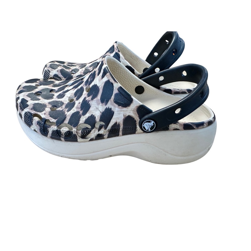 Crocs Classic Lined Leopard Print Clogs Women's S… - image 1
